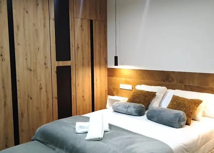 Διαμέρισμα Asturin House - Parking Gratis